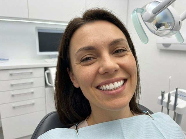 Armonización del color y la forma de los dientes en Alcorcón