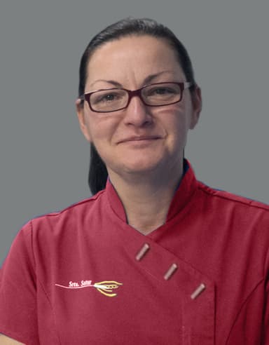 Satur Frieiro, auxiliar de clínica de la clínica dental Dr. Godino en Alcorcón