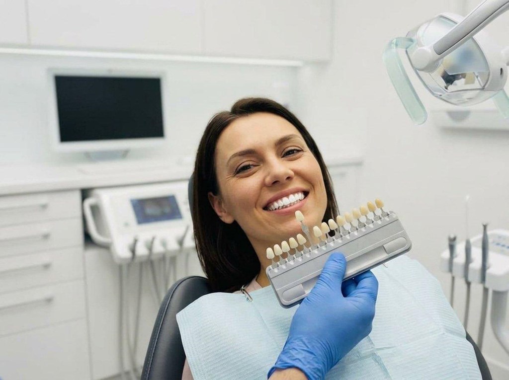 Foto 1 Resalta tu sonrisa con un blanqueamiento dental en Alcorcón